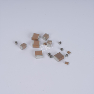 CHIP CAPACITOR
